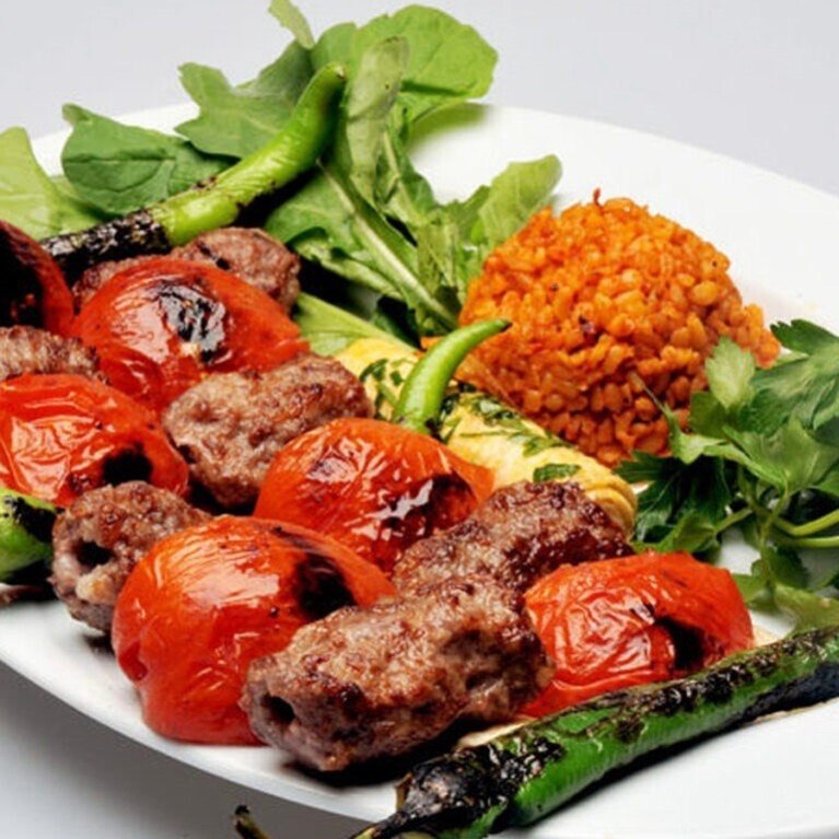 Domatesli Kebap